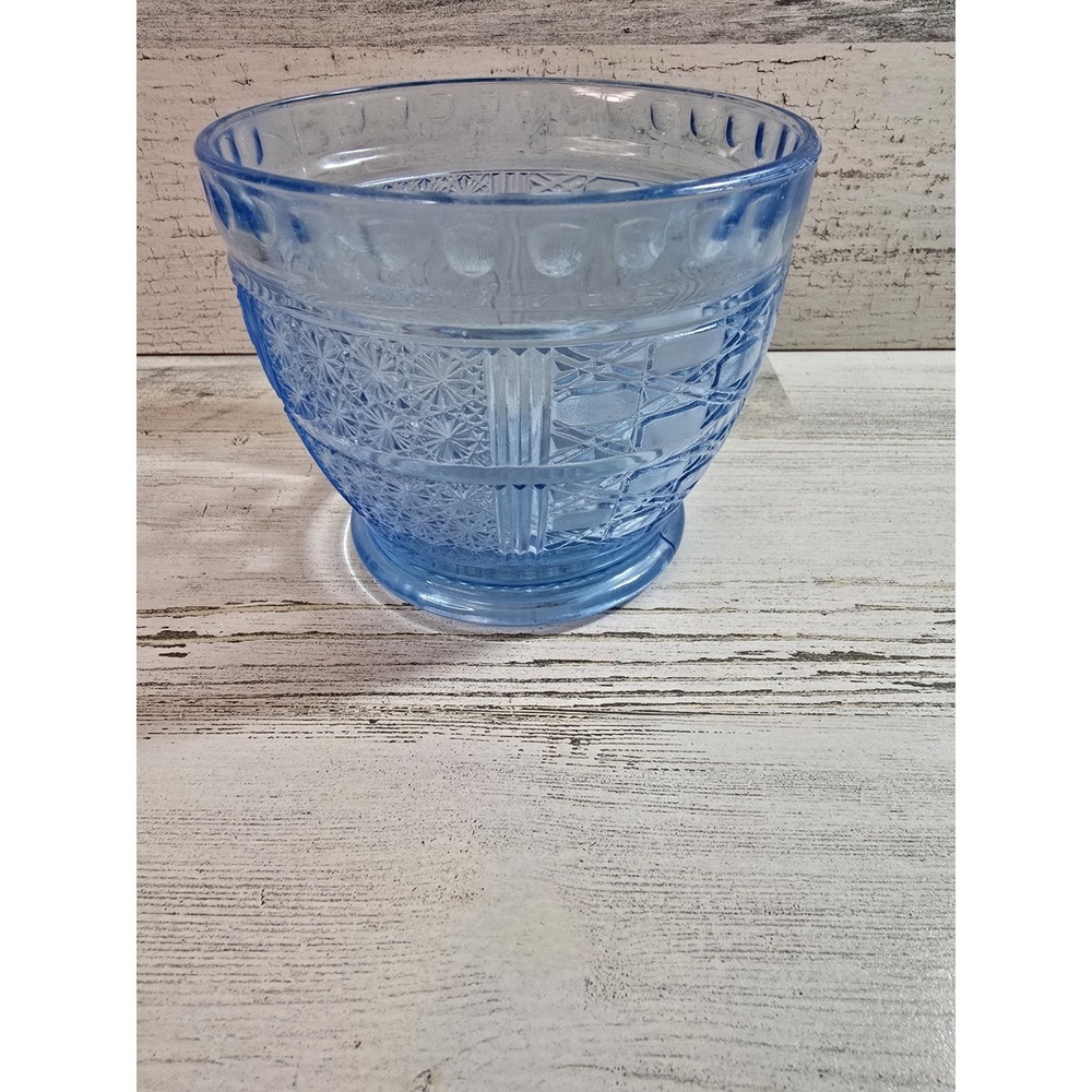 Vintage Blue Pressed Glass Bowl Daisy Button Starburst Thumbprint 5 Inch Footed‎